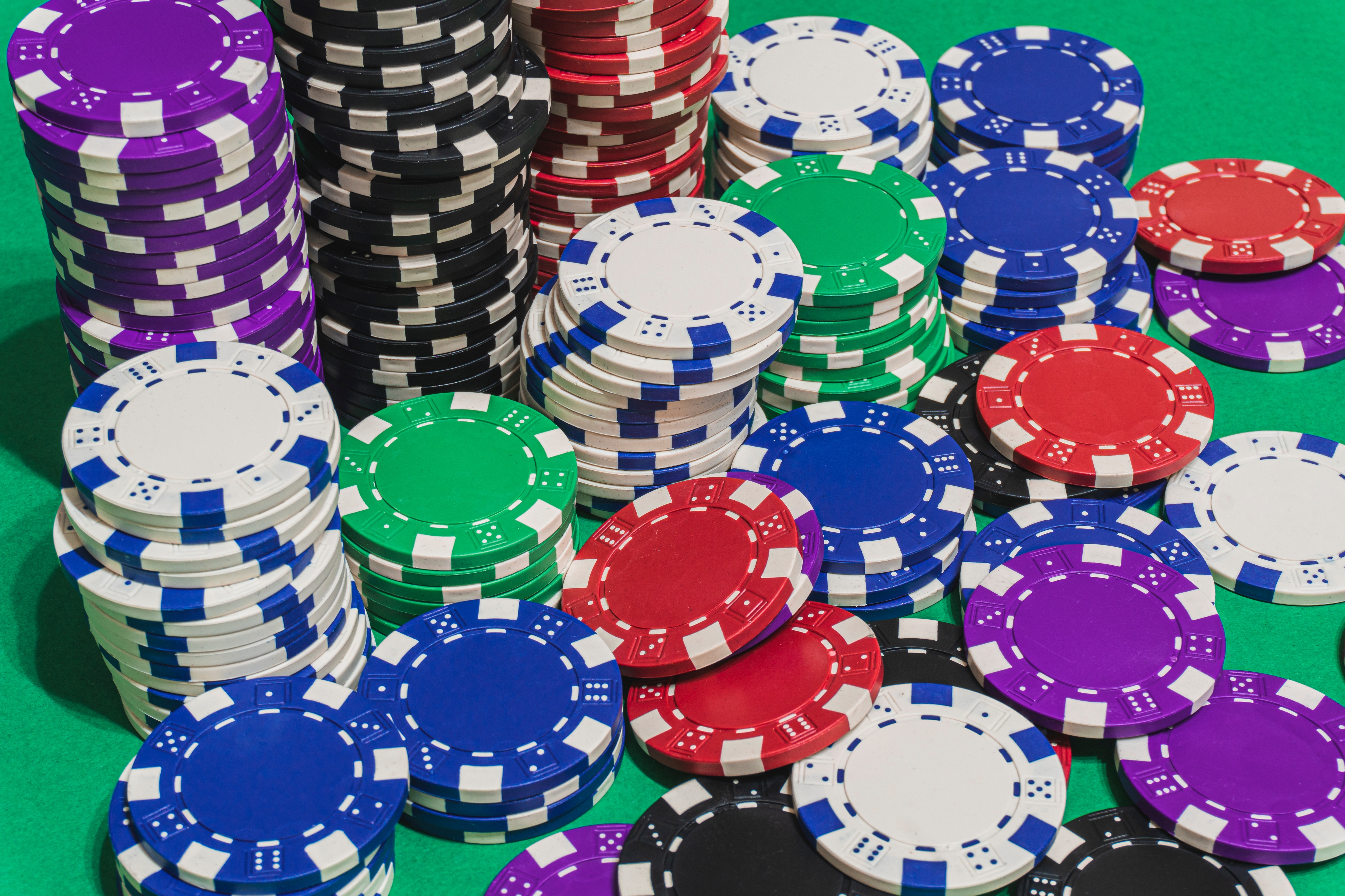 How CIOs Can Win at AI by Embracing Smarter Risk