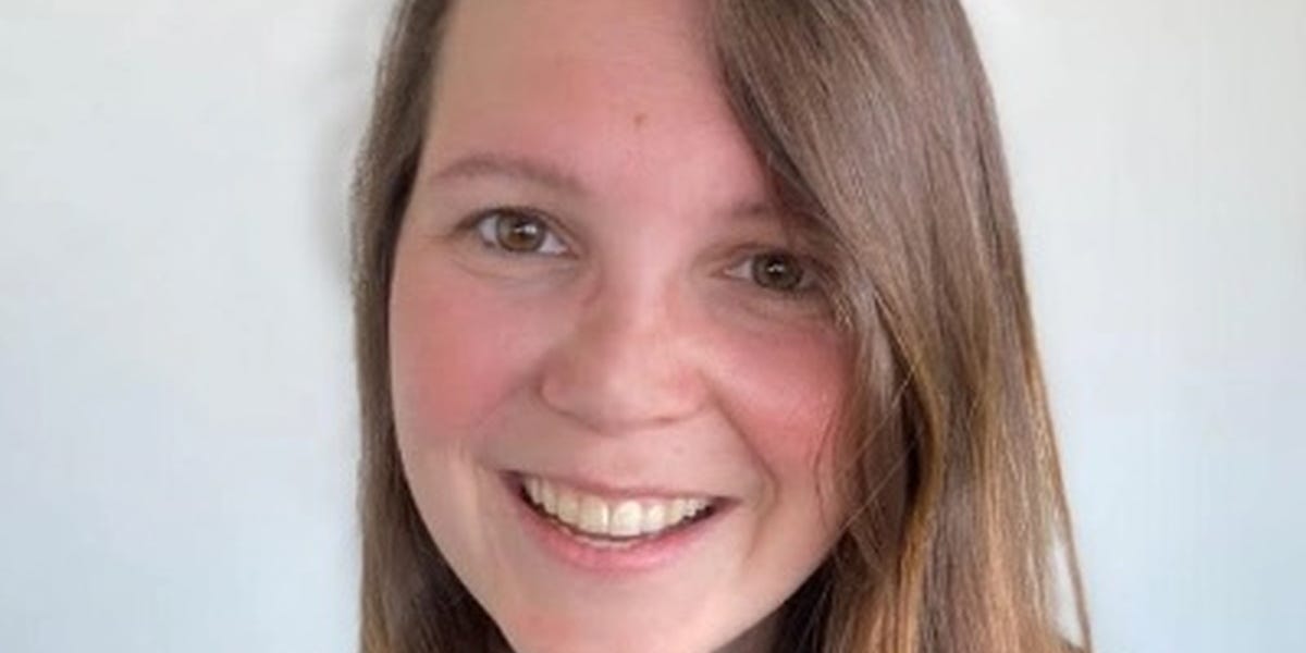 Teacher Invested $140,000 by 34 and Reached Coast FIRE
